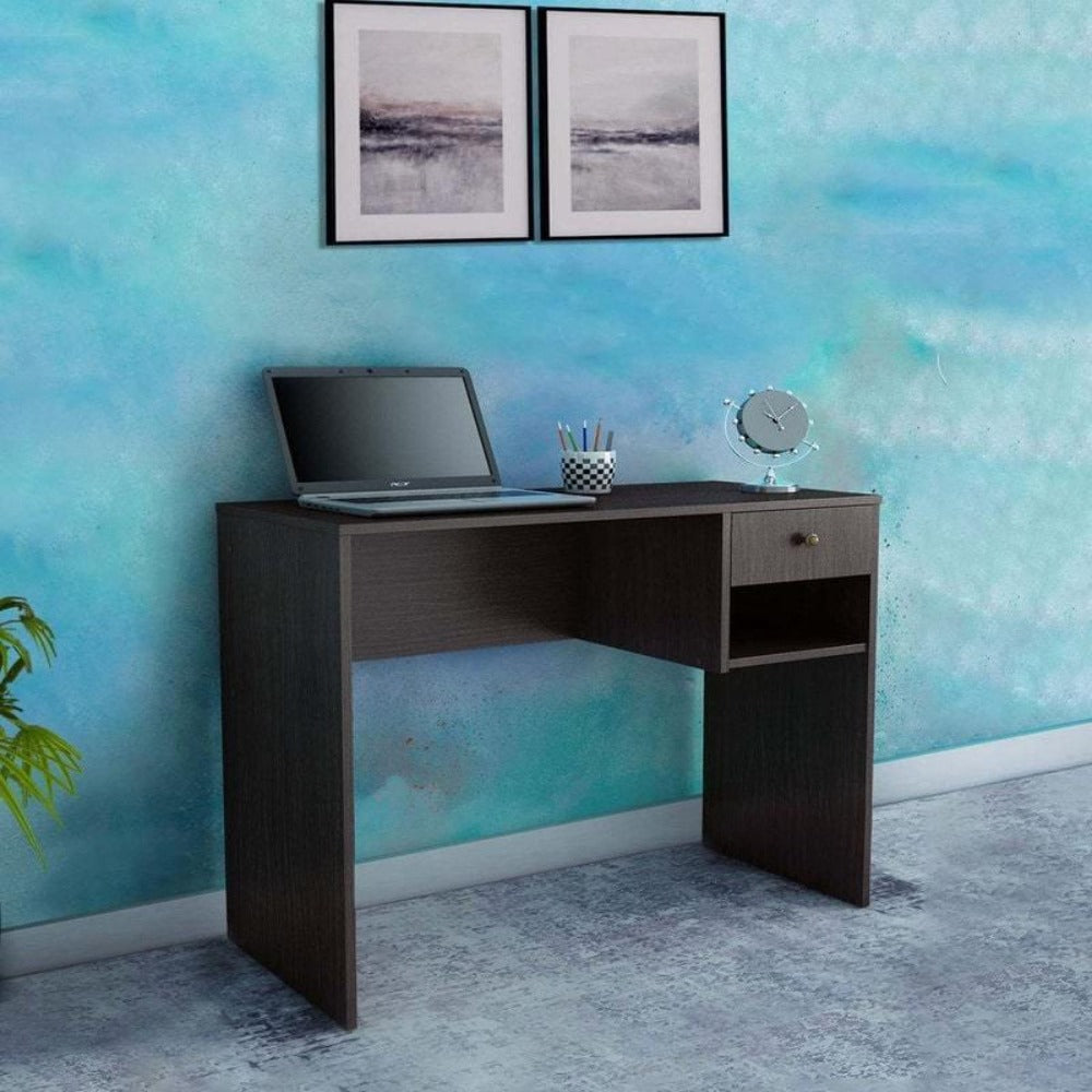 Golf Study Table in Wenge Color - Oak Inside