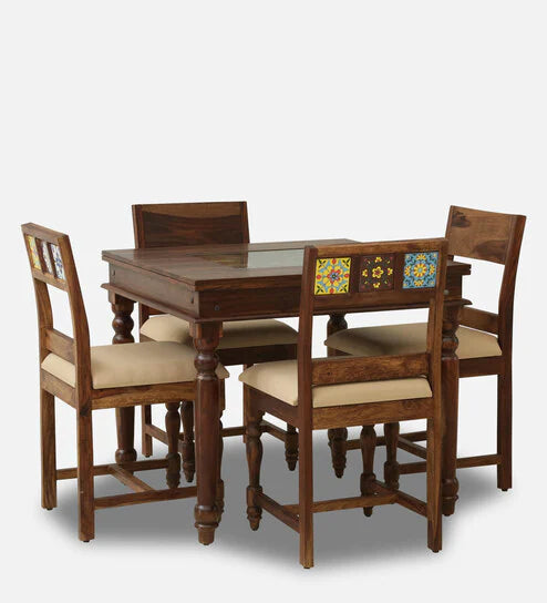 Unicorn 4 Seater Dining Table in Natural Color - Oak Inside
